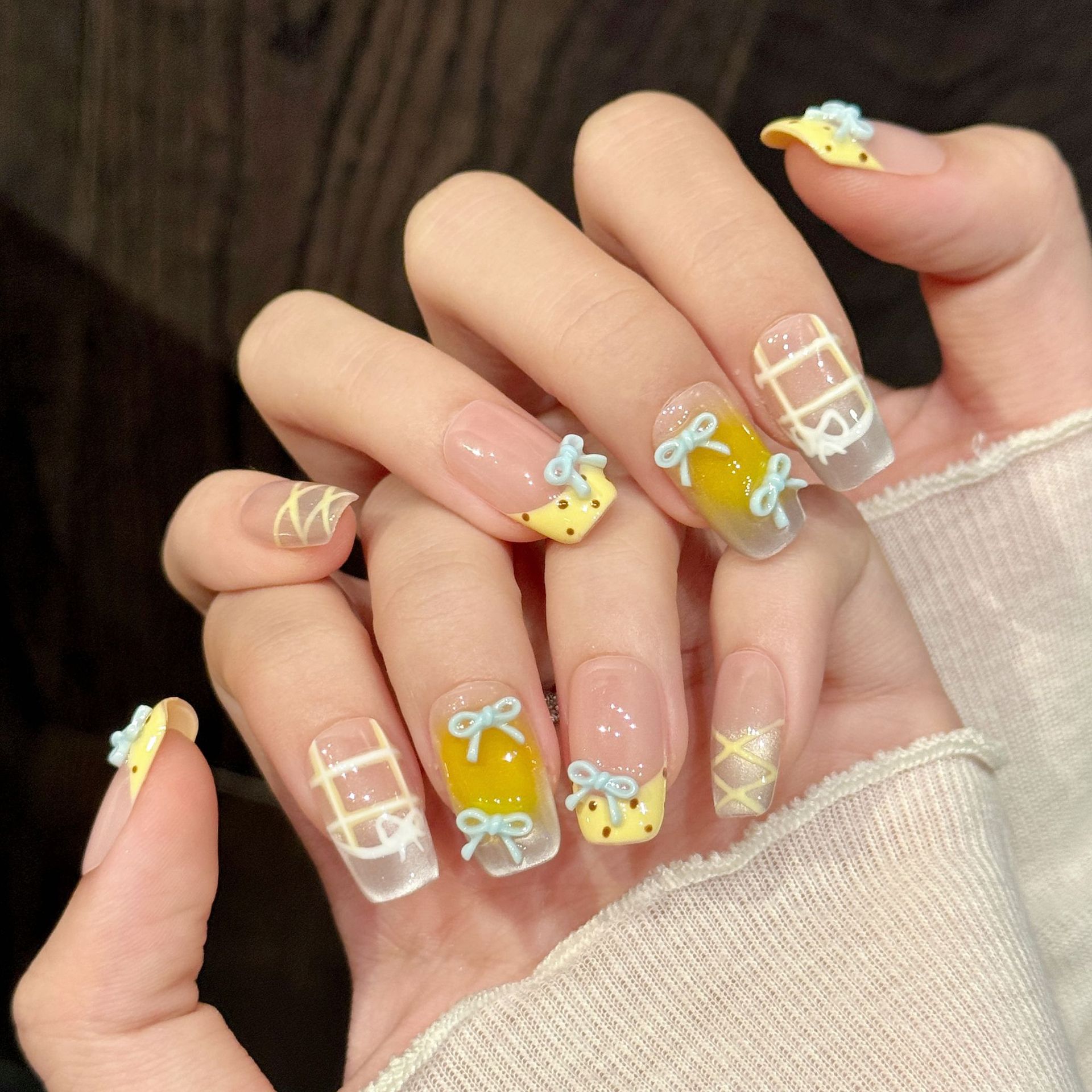 Nail Art Yellow - 10 قطعة اليدوية Kawaii لطيف التدرج
