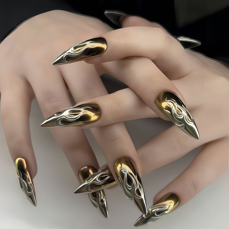 24 قطعة أظافر صناعية ثلاثية ال - مراجعة Nail Art Gold وسعره