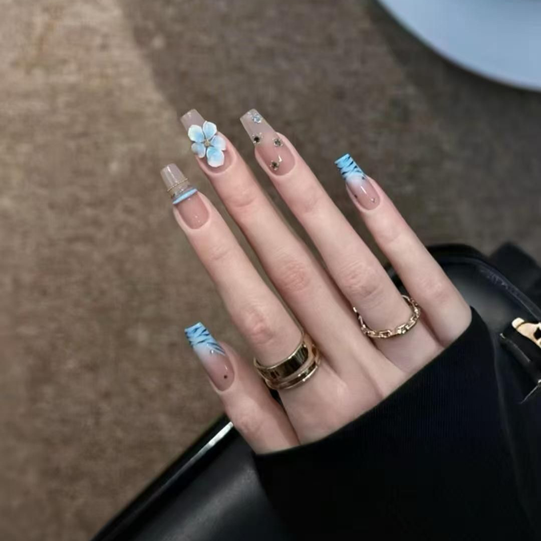 10 قطع أظافر صناعية يدوية الصن - مراجعة Nail Art Zebra Design وسعره