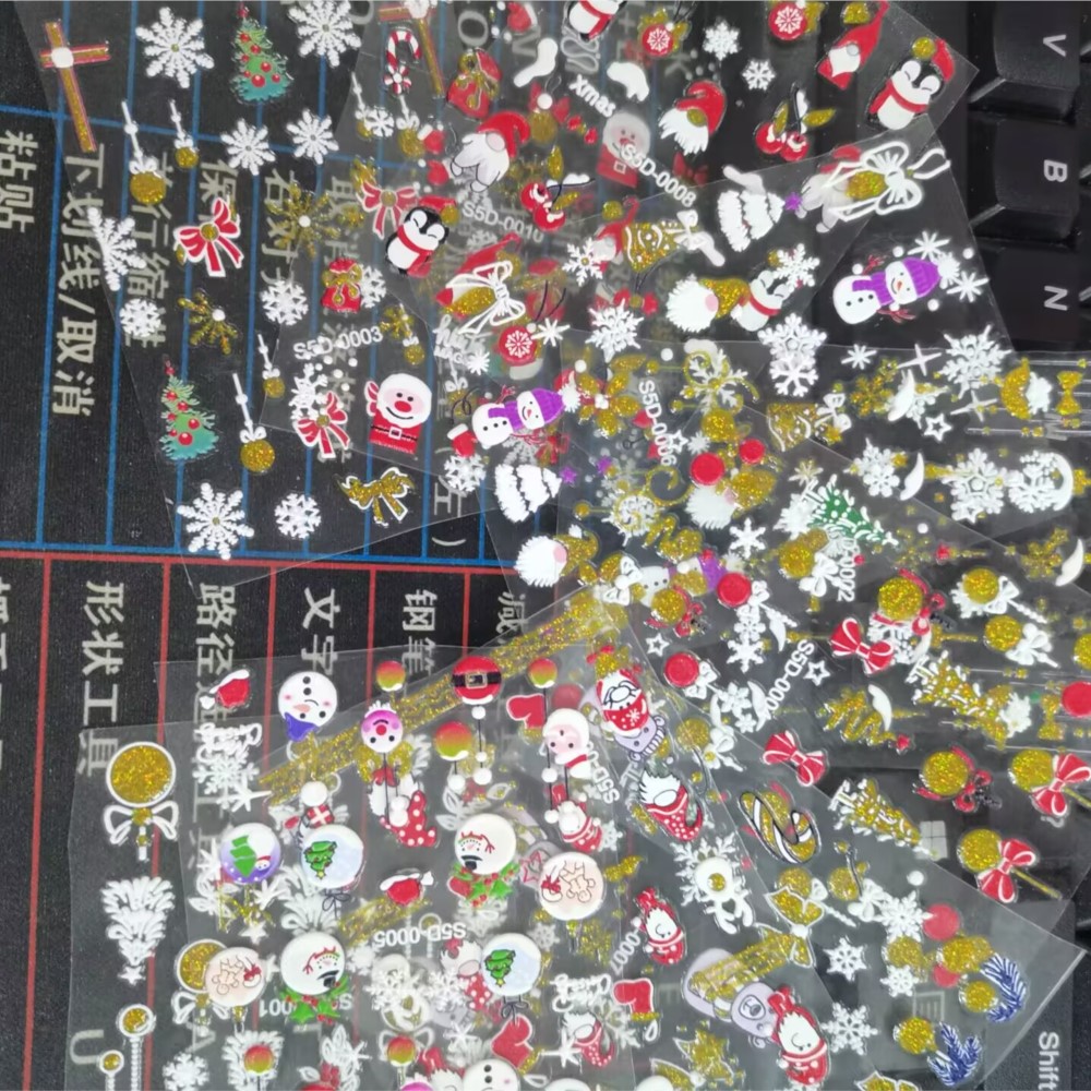 ملصق أظافر منقوش لامع 5D لعيد  - مراجعة Nail Art Xmas 2025 وسعره