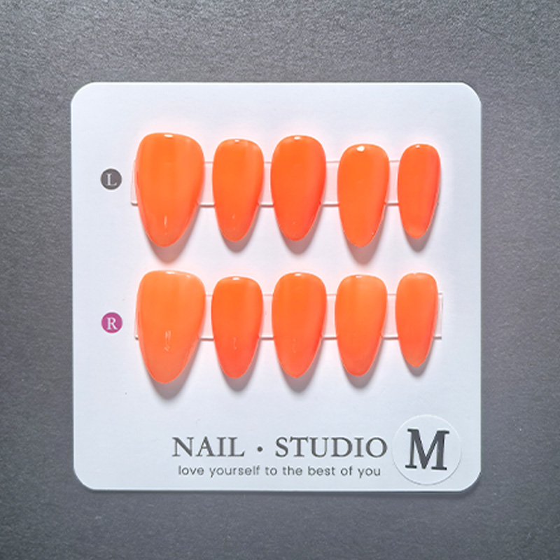 10 قطع من الأظافر الاصطناعية ا - مراجعة Nail Art Yellow وسعره