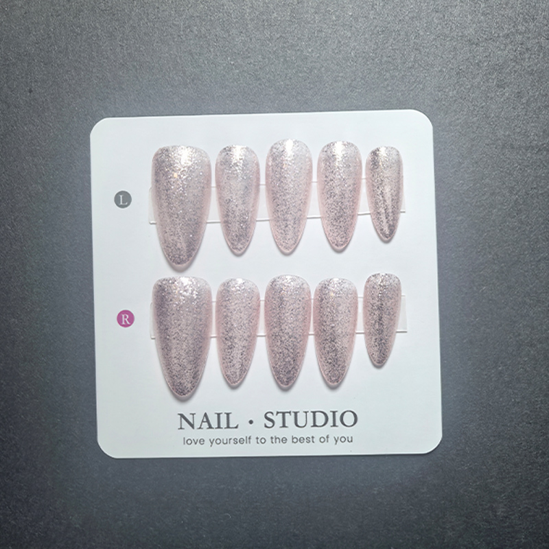 10 قطع من الأظافر الاصطناعية ا - مراجعة Nail Art Glossy وسعره